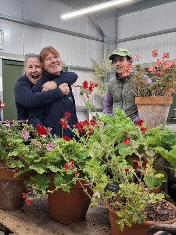 Weekly catch up with garden & propagation